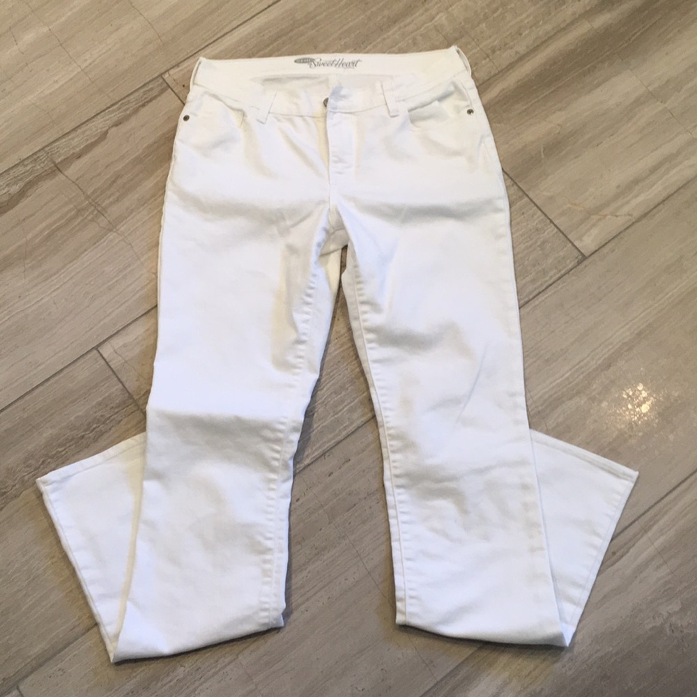 Old Navy white bootcut Jeans size 6Tall